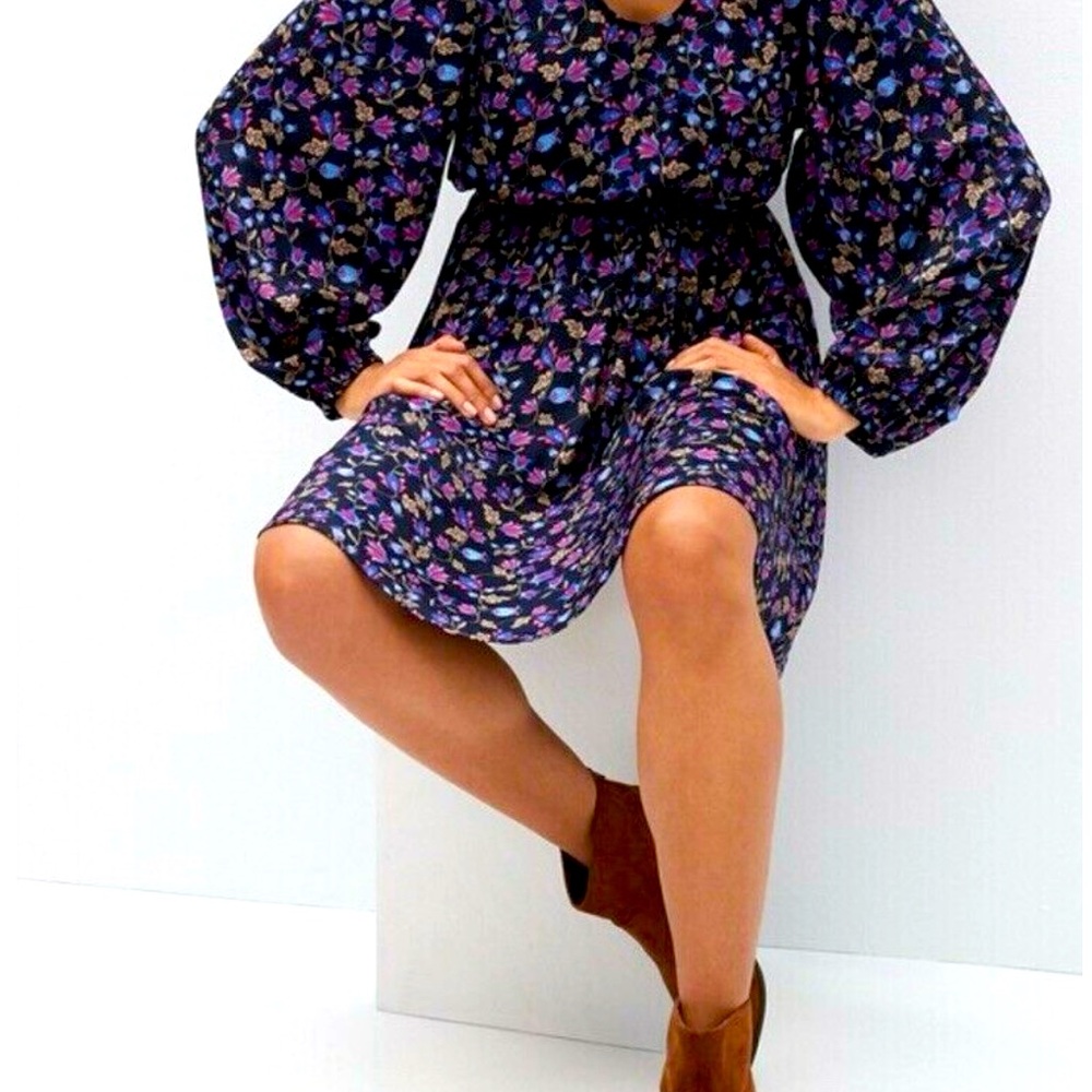 Banana Republic Floral Mini/Midi Dress. Size Small